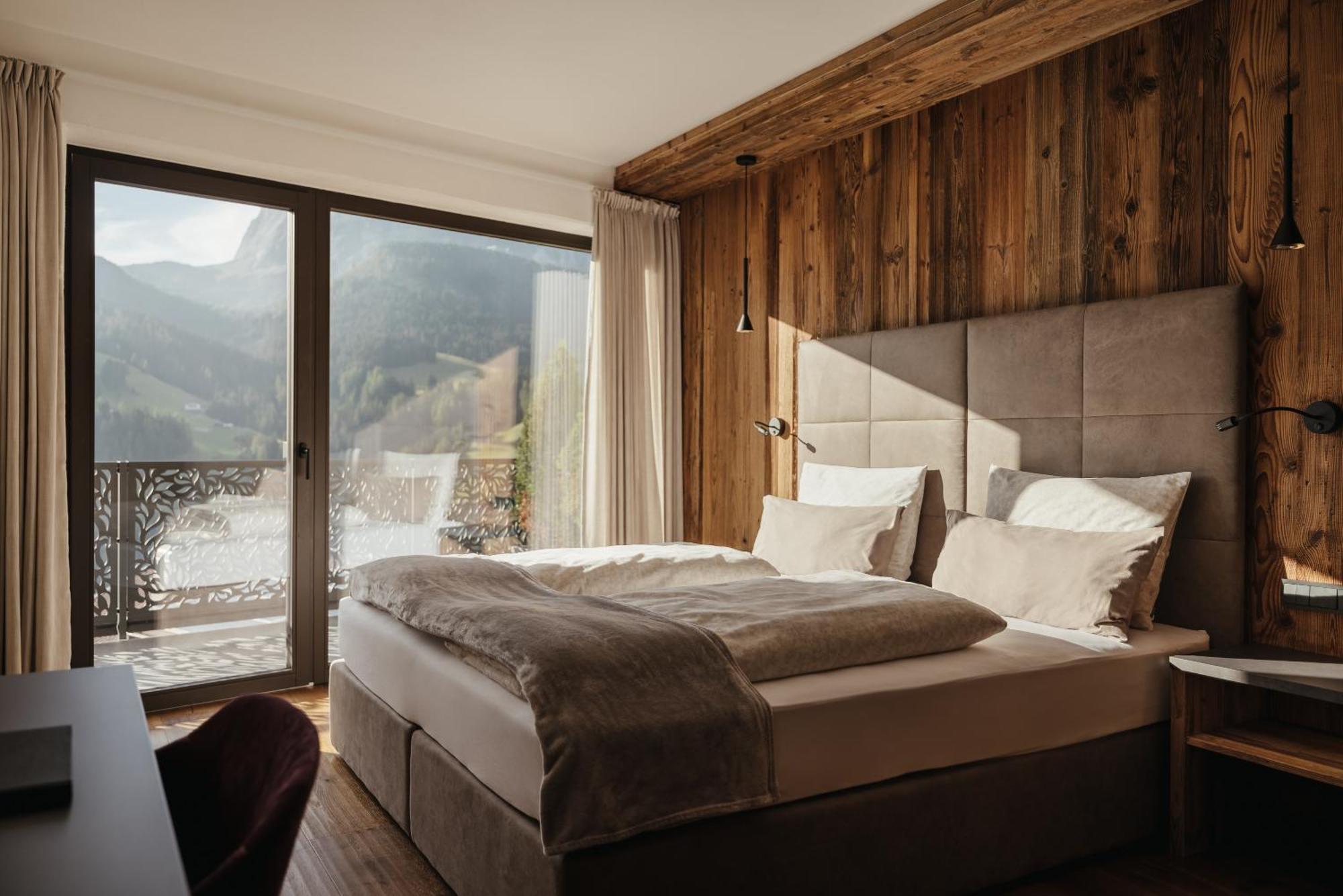 Luxury Chalet Lefiro Santa Cristina Val Gardena Exterior photo